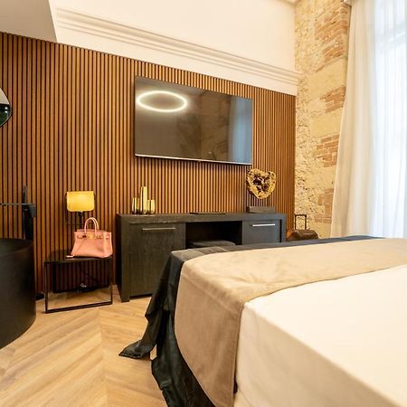 Nero Luxury Suites Cagliari Kültér fotó